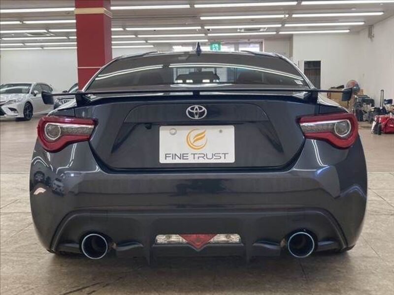 86