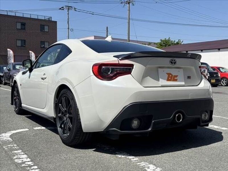 86