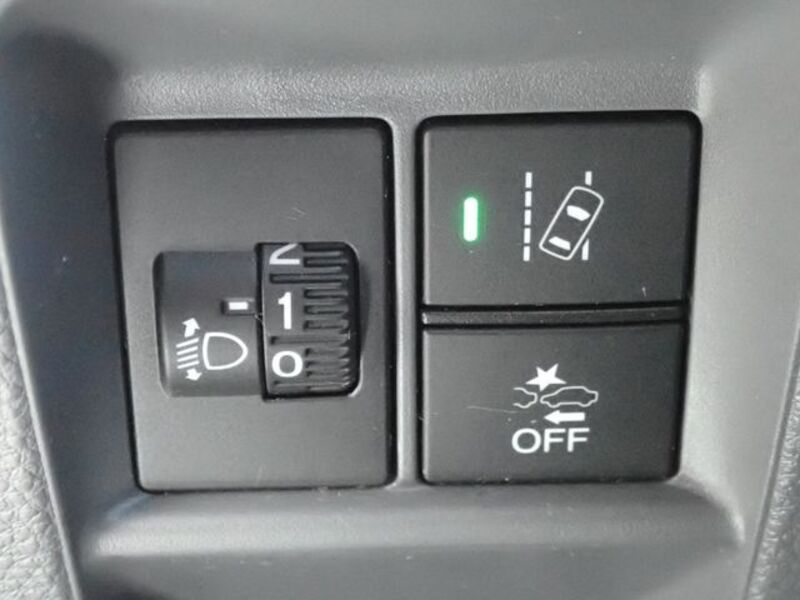 N-VAN