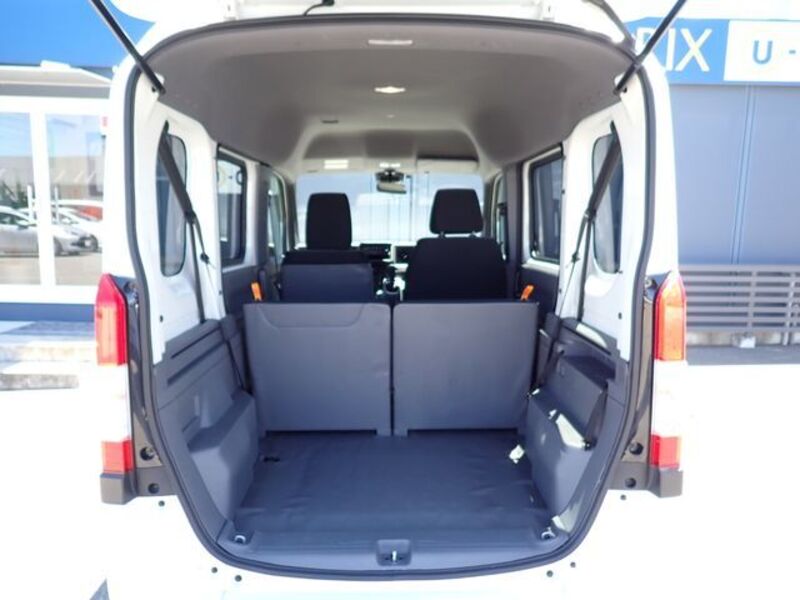 N-VAN