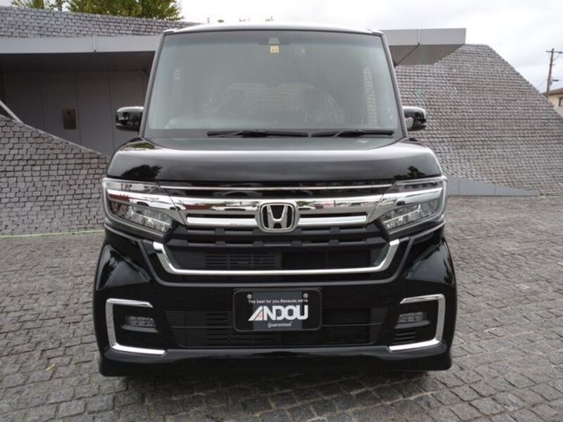 N BOX CUSTOM