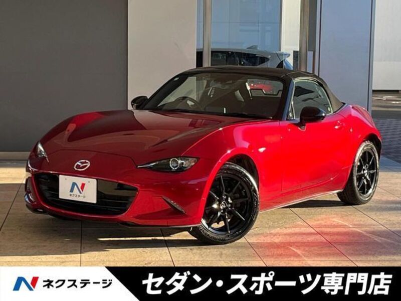 ROADSTER-0