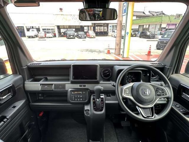 N-VAN