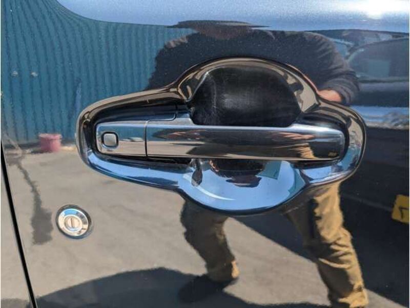 HUSTLER