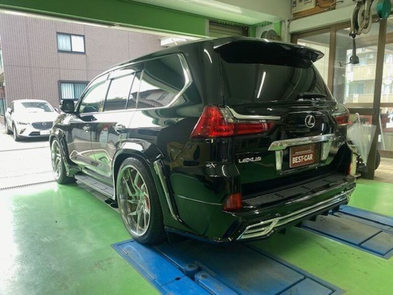 LX