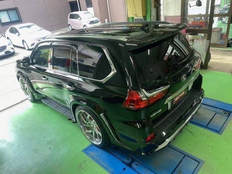 LX
