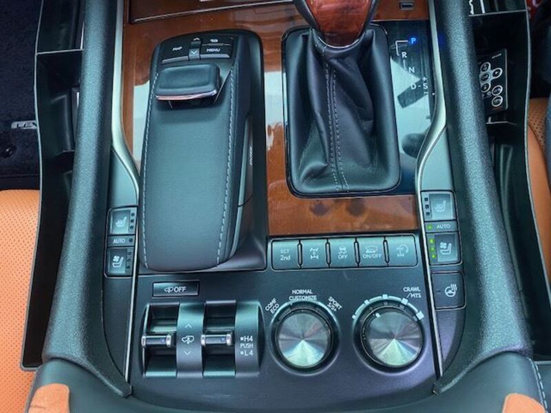 LX