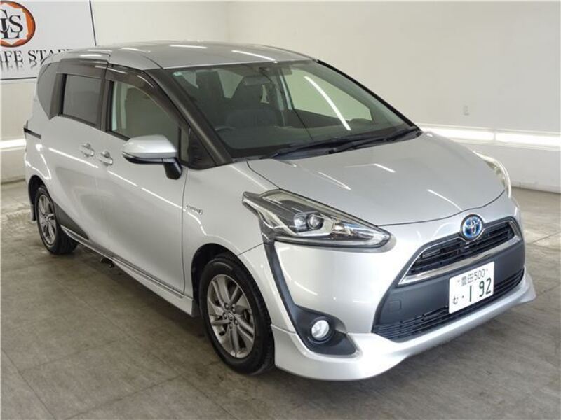 TOYOTA SIENTA