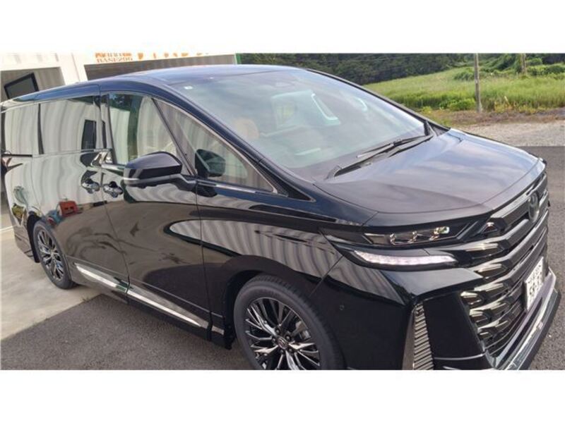 VELLFIRE-0