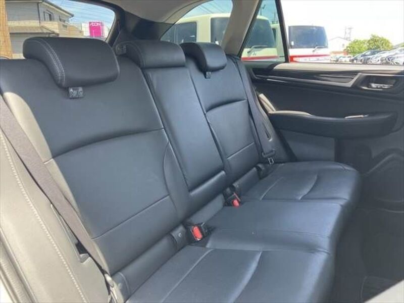 LEGACY OUTBACK