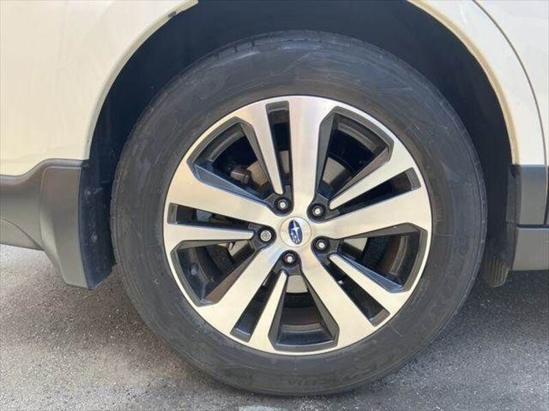 LEGACY OUTBACK