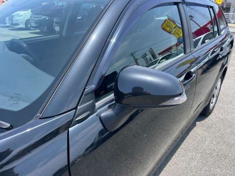 COROLLA FIELDER