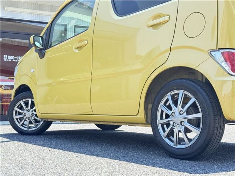 WAGON R