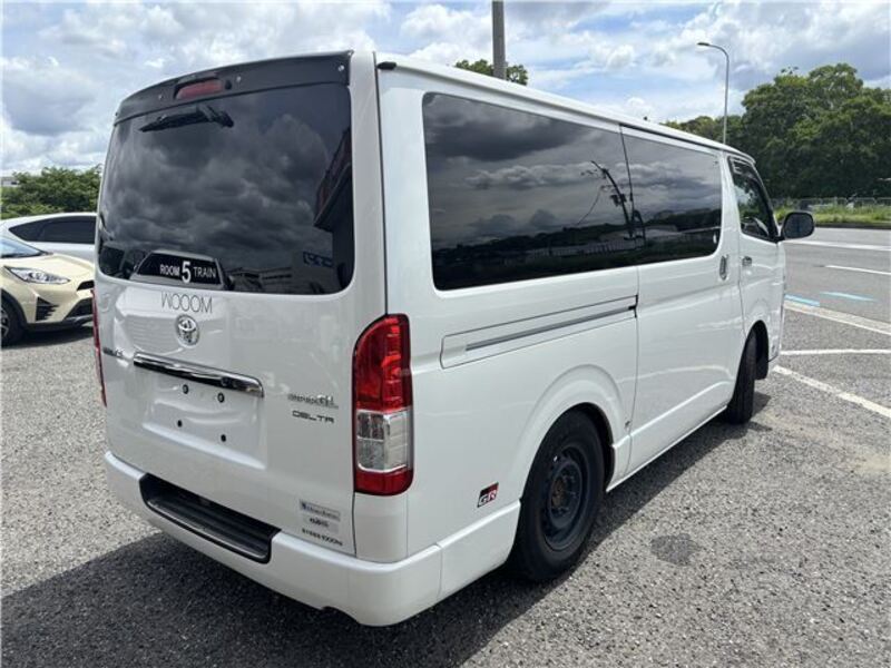 HIACE