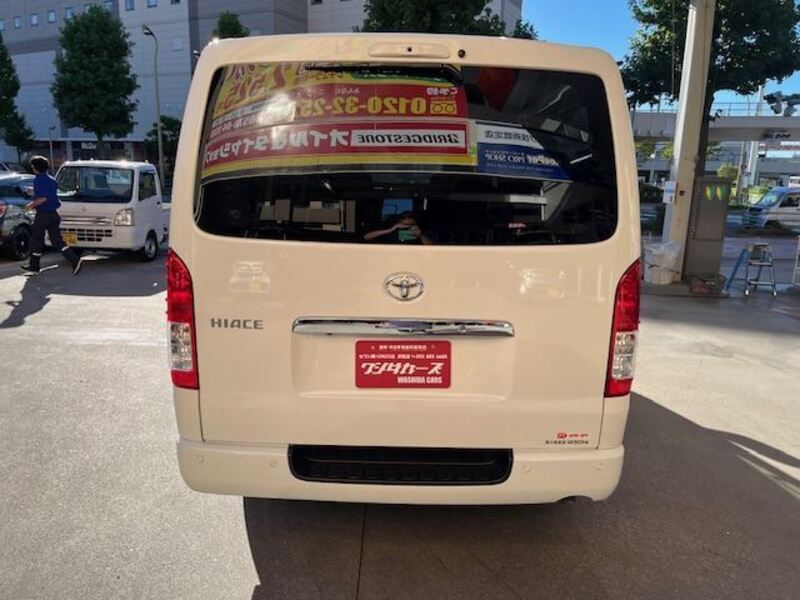 HIACE