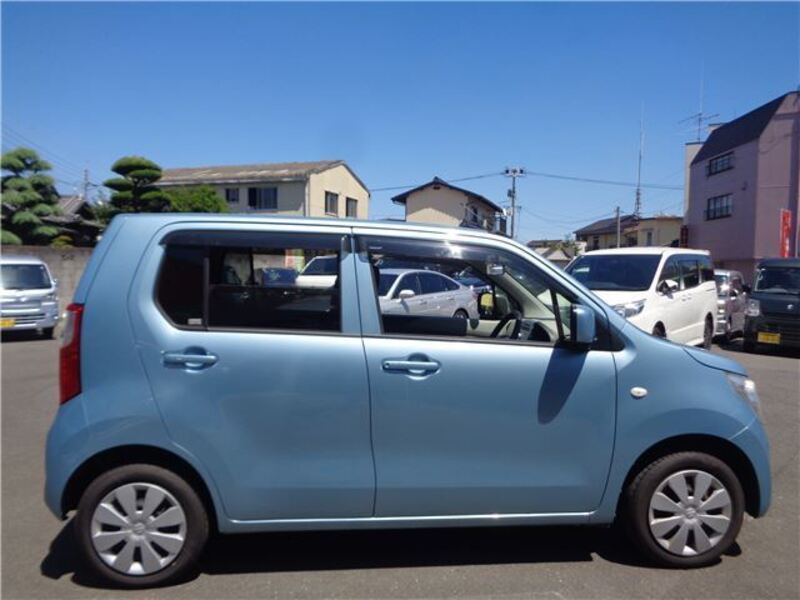 WAGON R