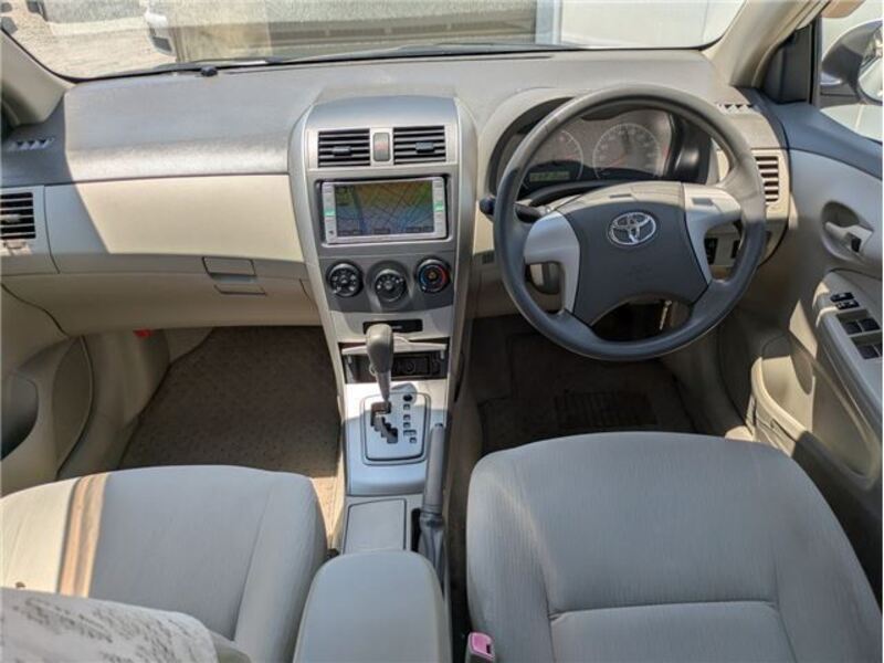 COROLLA AXIO