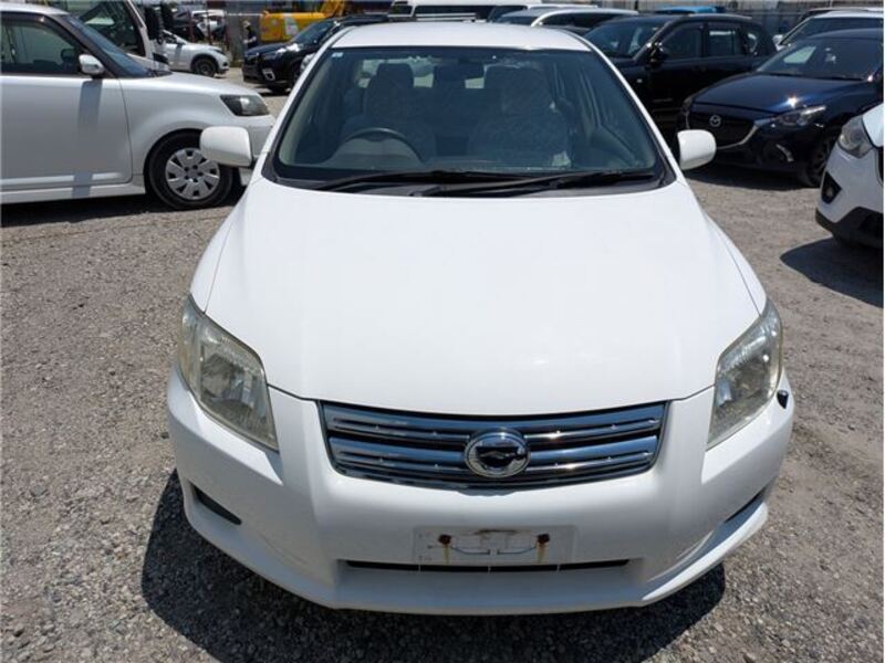 COROLLA AXIO