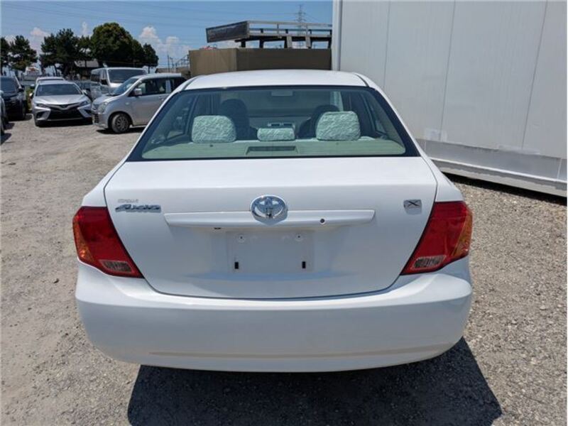 COROLLA AXIO
