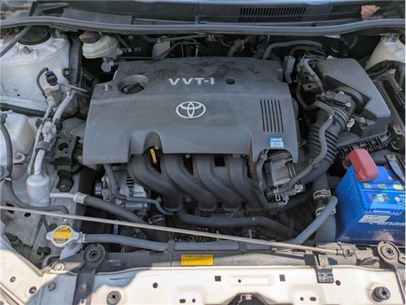 COROLLA AXIO