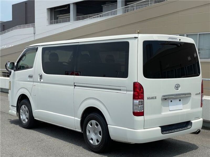 HIACE