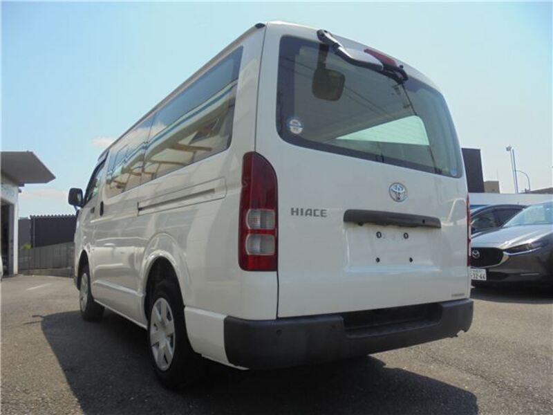 HIACE VAN