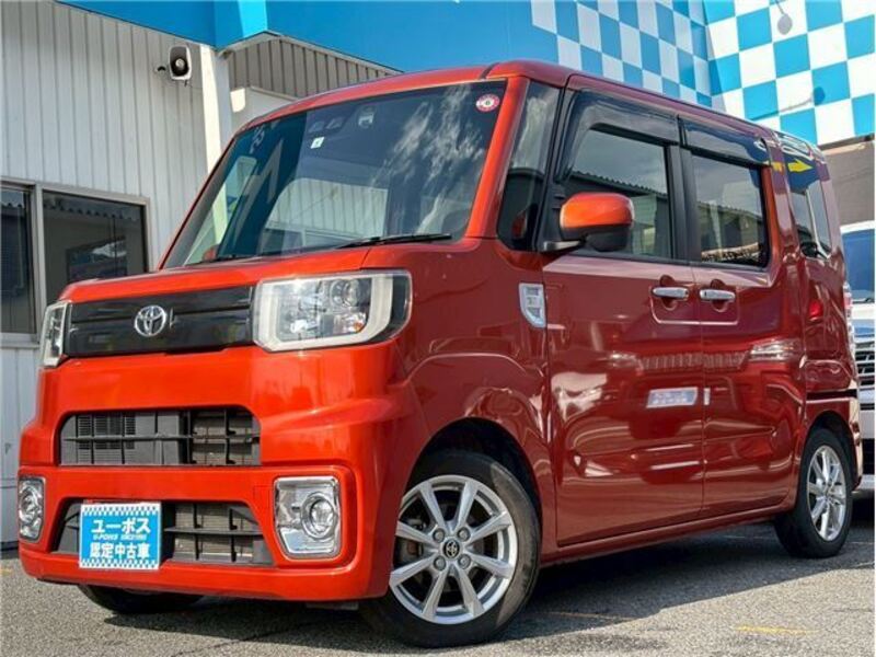 TOYOTA PIXIS MEGA