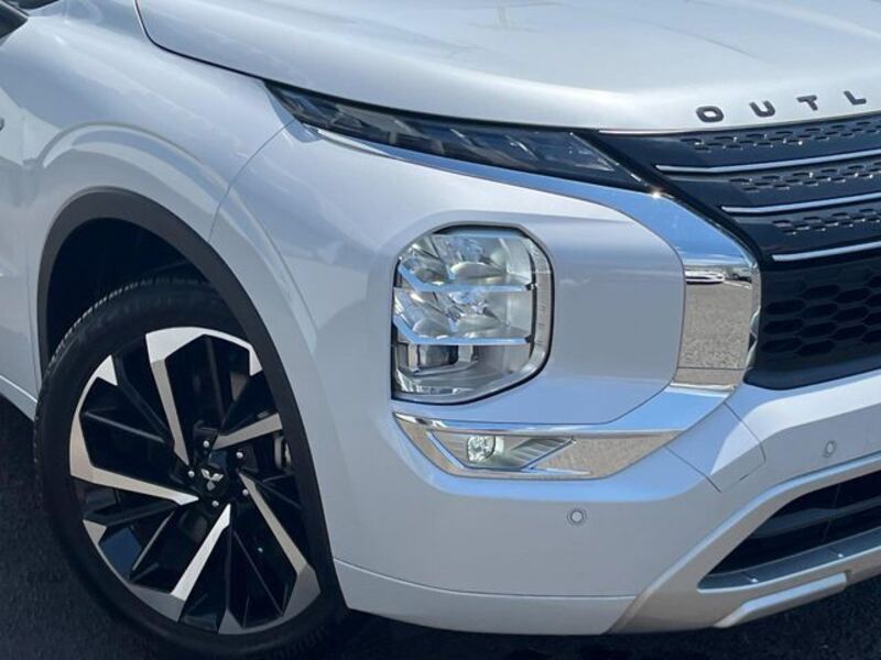 OUTLANDER PHEV