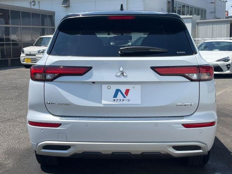 OUTLANDER PHEV