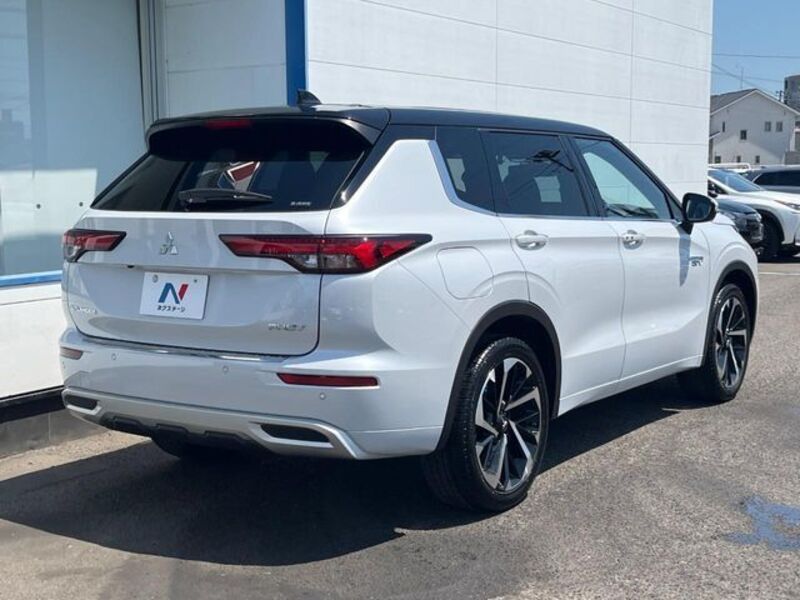 OUTLANDER PHEV