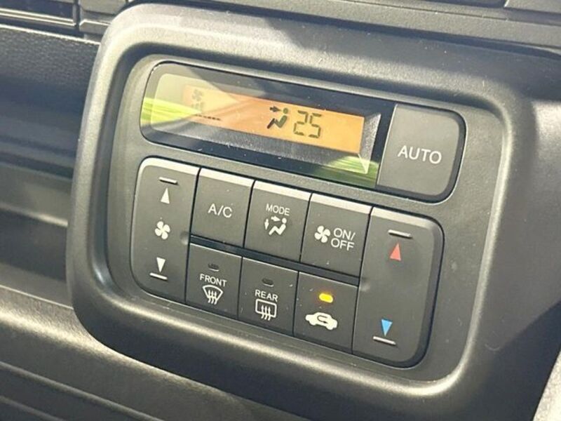 N-VAN