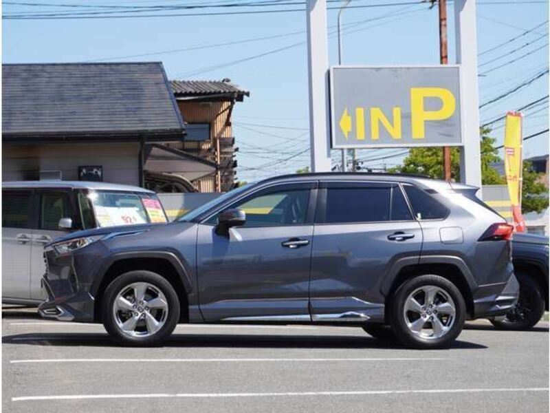 RAV4