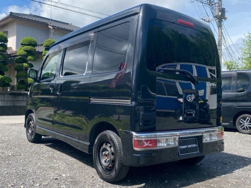 ATRAI WAGON