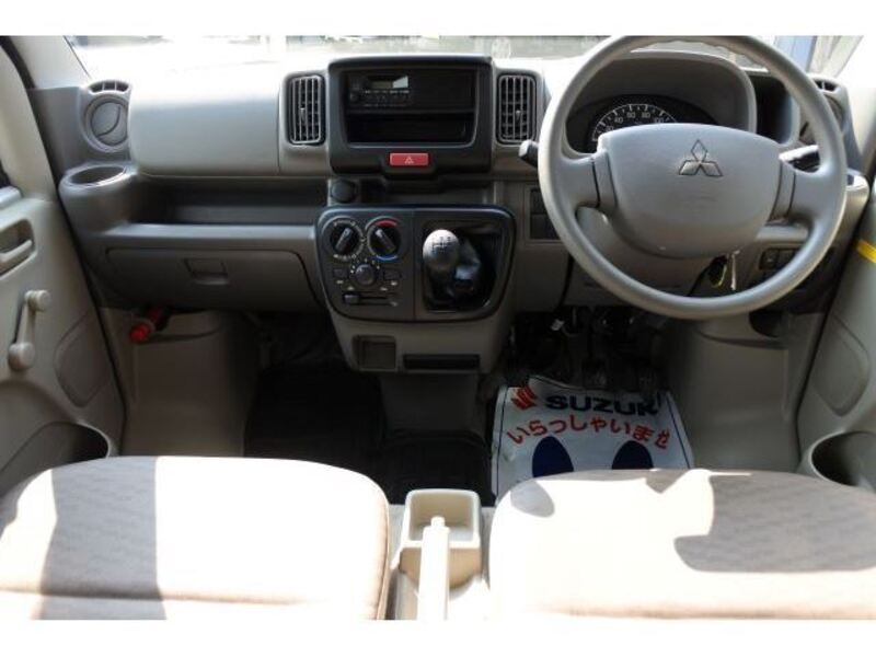MINICAB VAN