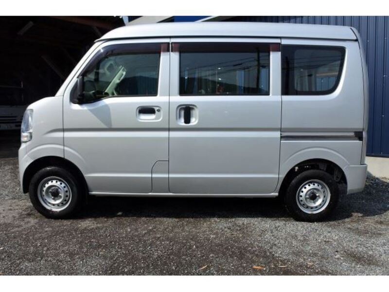 MINICAB VAN