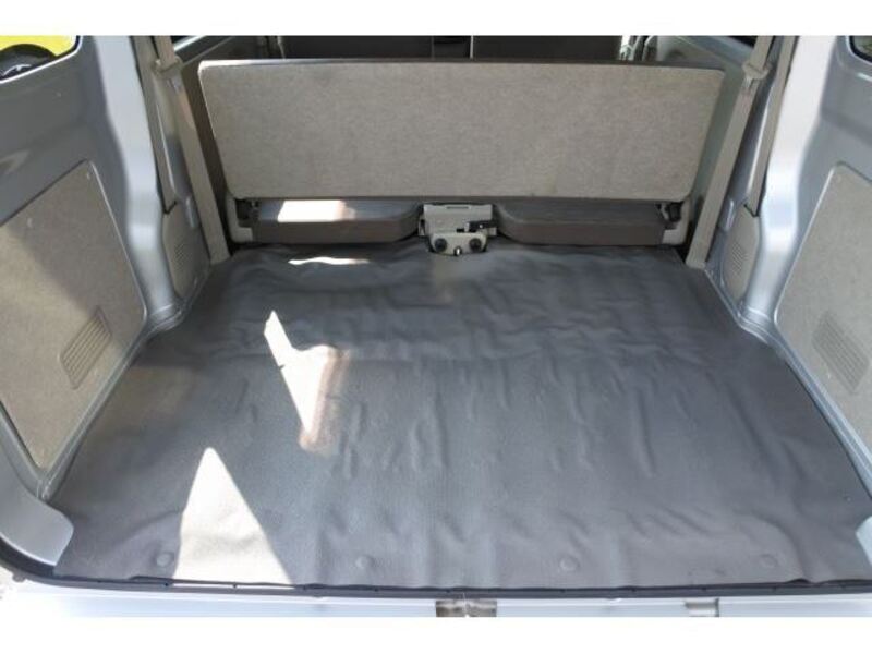 MINICAB VAN