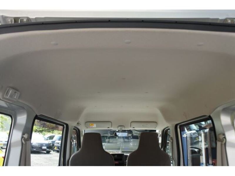 MINICAB VAN