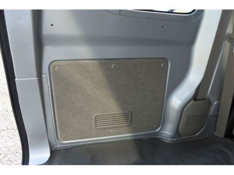 MINICAB VAN