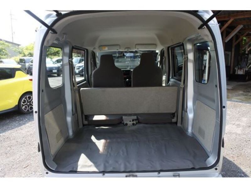 MINICAB VAN