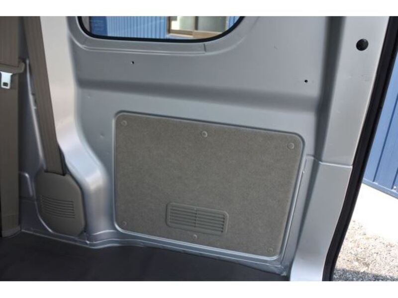 MINICAB VAN