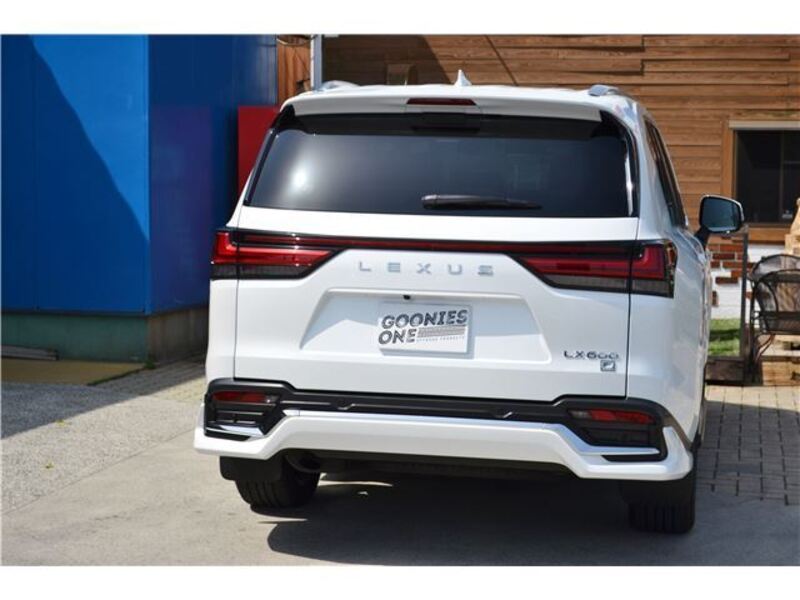 LX