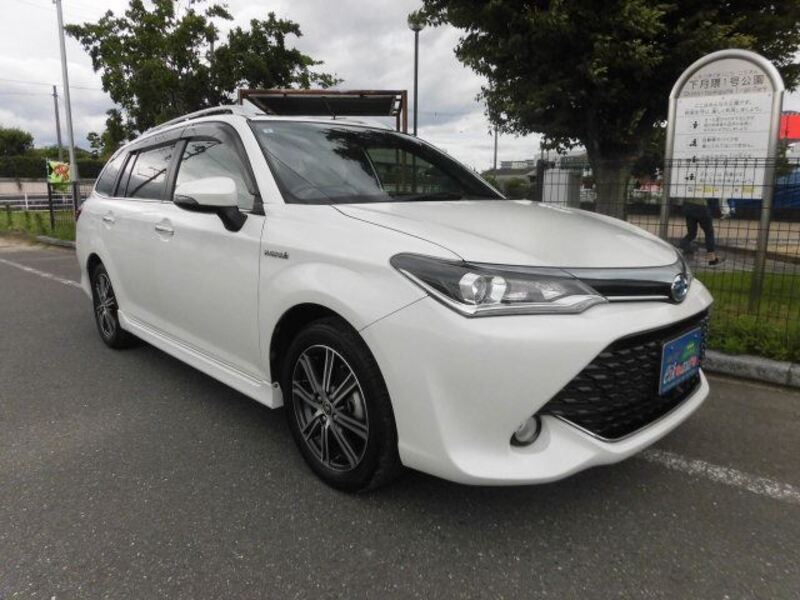 COROLLA FIELDER
