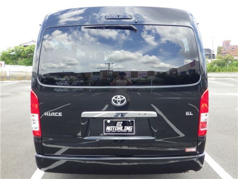 HIACE