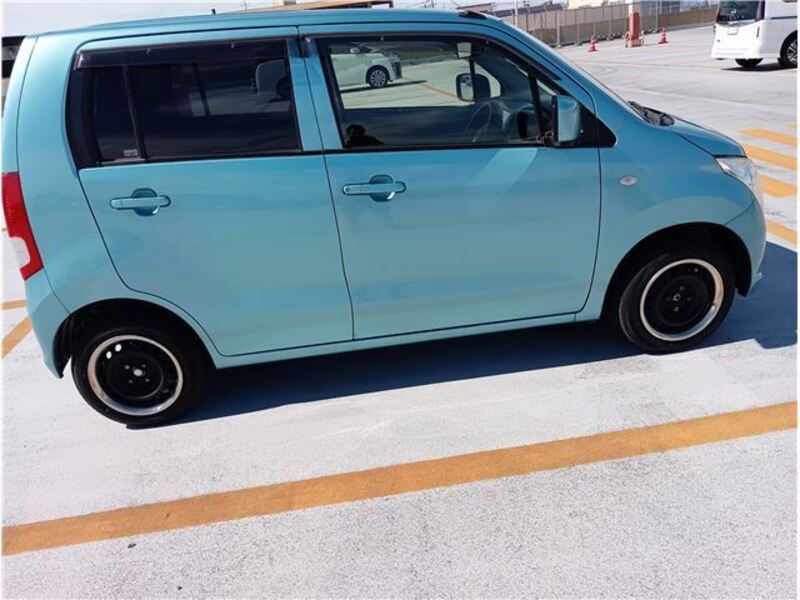 WAGON R