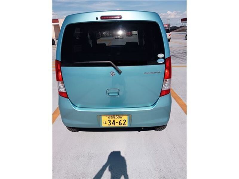 WAGON R