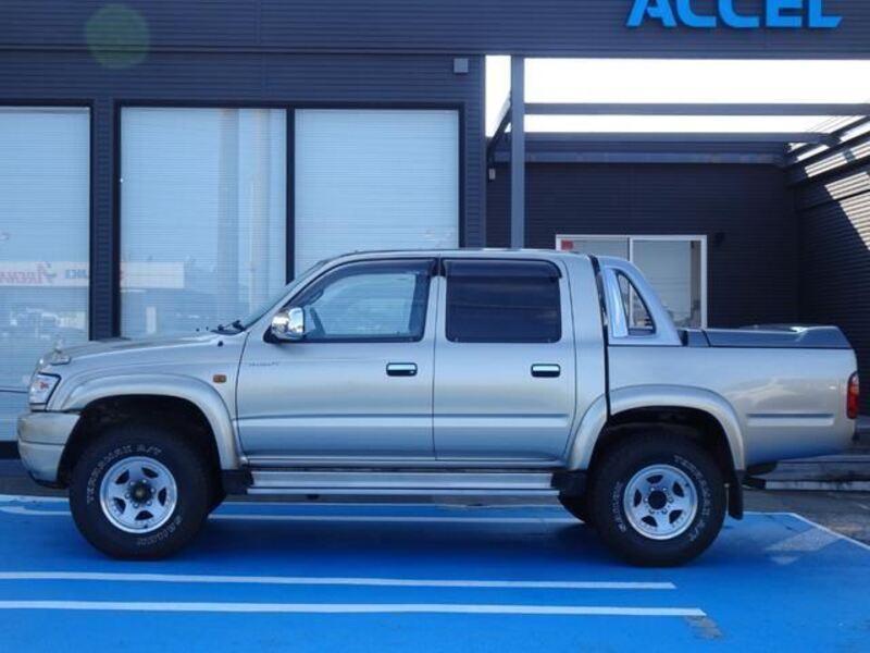 HILUX