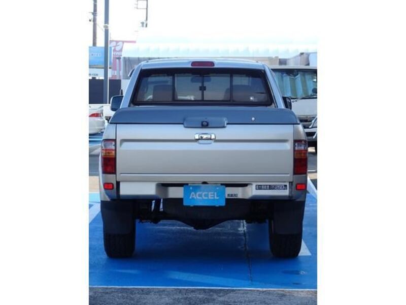 HILUX