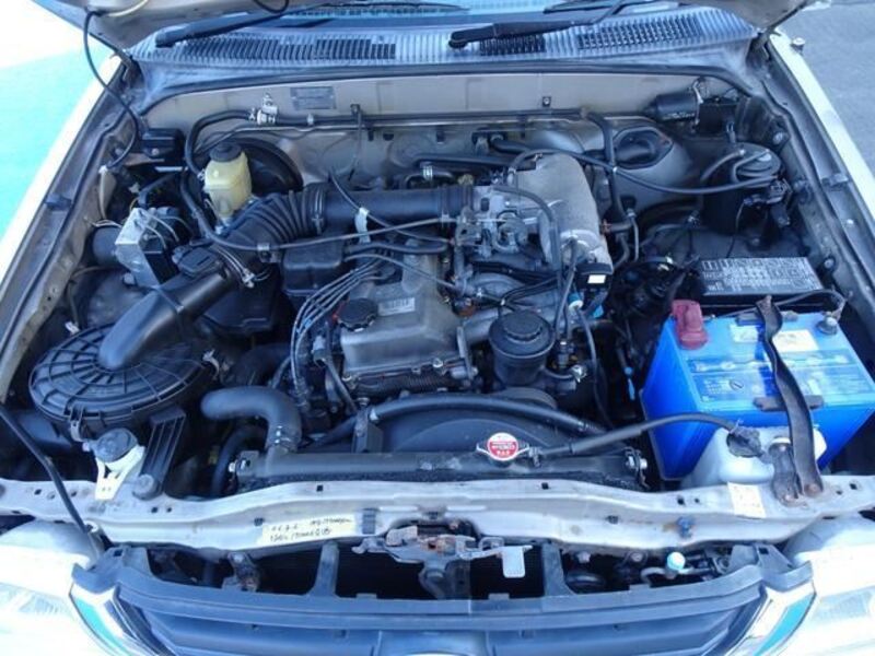 HILUX