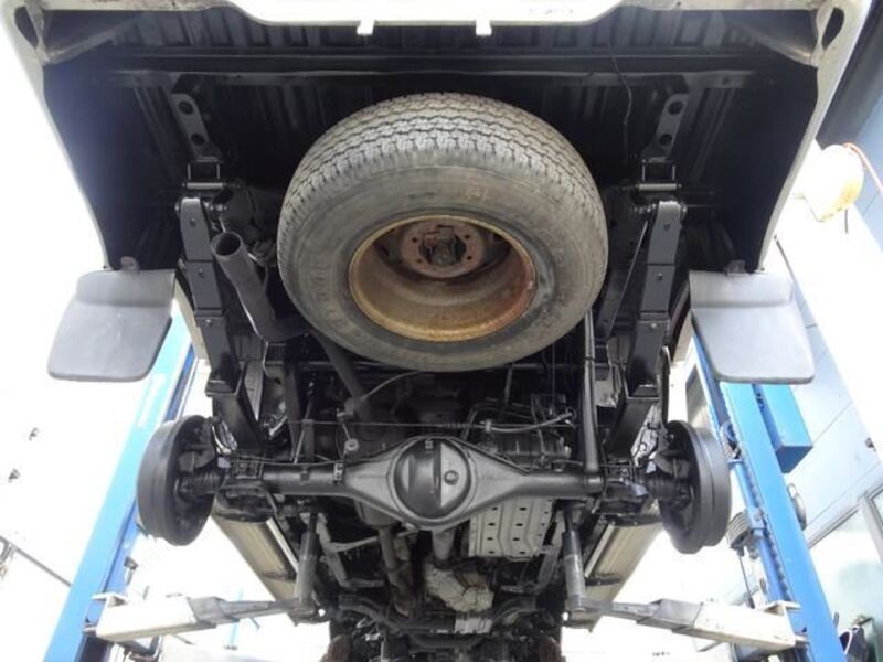 HILUX