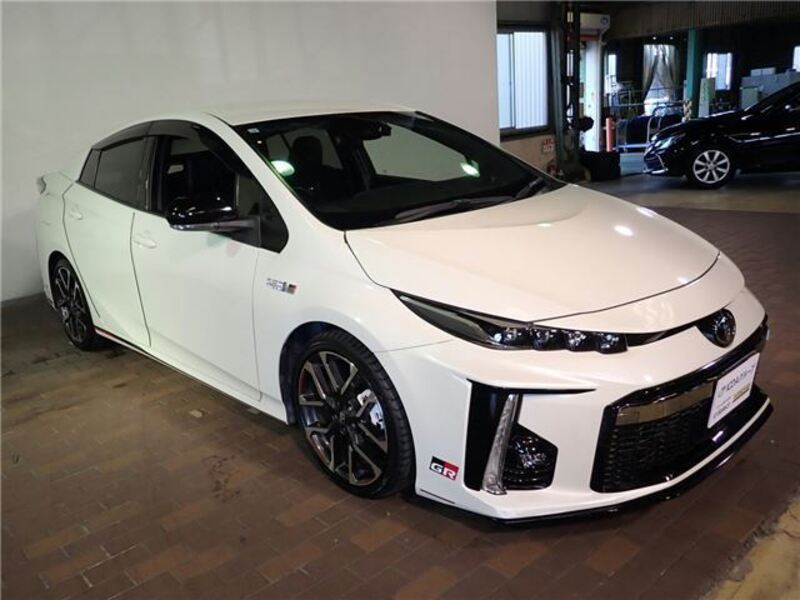 PRIUS PHV
